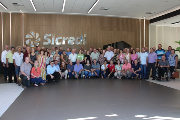 <strong>Sicredi Vale do Piquiri Abcd PR/SP reúne associados para ação na nova Sede Administrativa</strong>