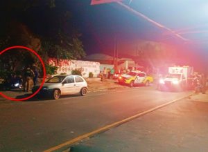 Jovem é assassinado a tiros em tabacaria na rua Thomé de Souza, em Umuarama