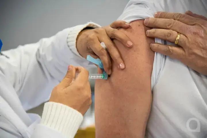 Vacina contra a gripe é liberada para todas as idades a partir desta quinta-feira