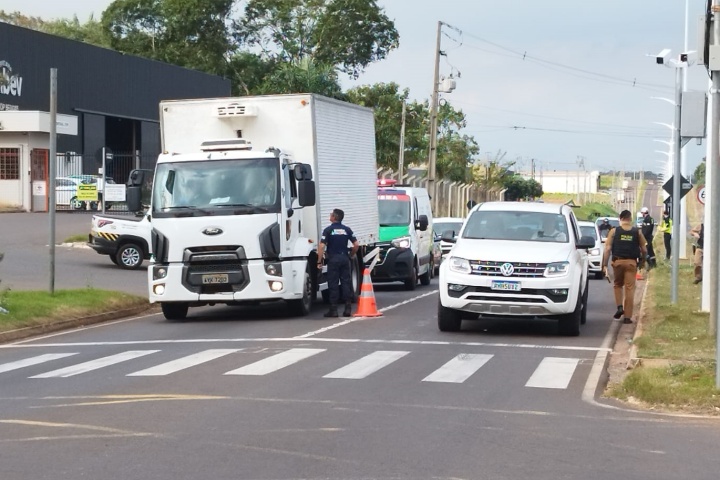 Forças de Segurança de Umuarama realizam blitz educativa na avenida Portugal