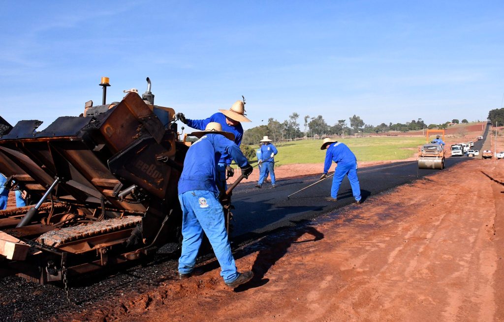 Pavimentação Da Estrada Paca Entra Na Reta Final, Com O Asfaltamento Do último Trecho