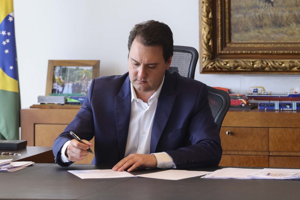 Governador Ratinho Junior 6