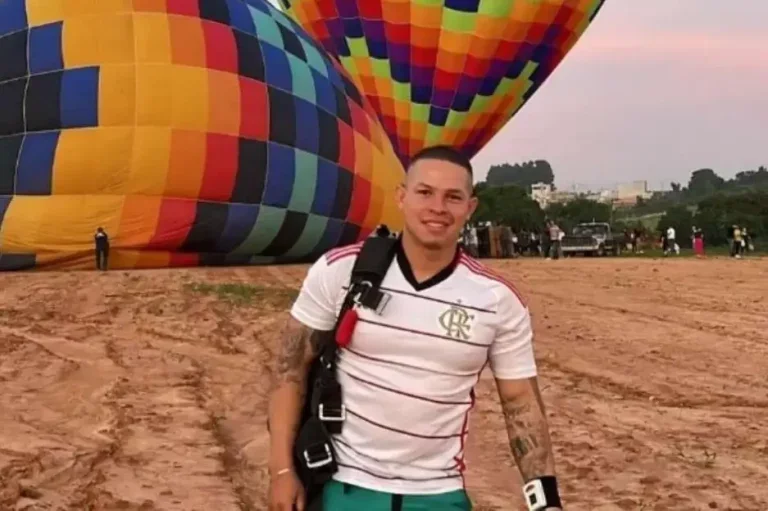 Paraquedista Balao.jpg