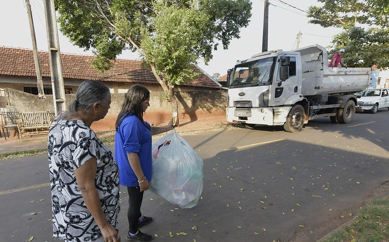 53804256119 8f4c99d421 C