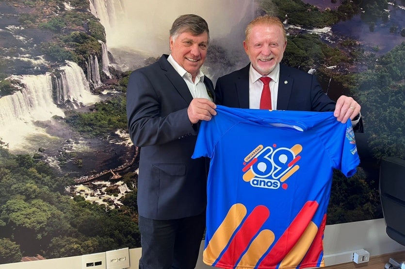 53833215749 4467904334 H