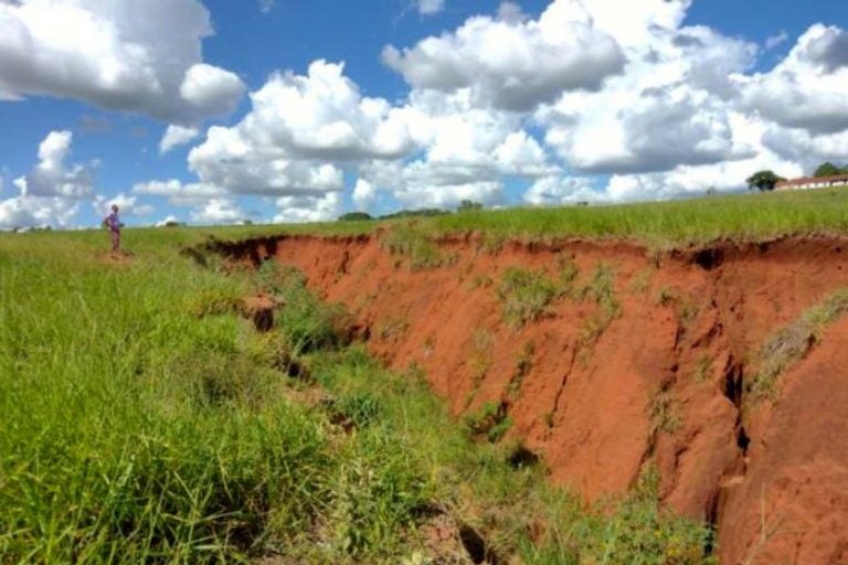 Rodovia De Tapejara Vai Receber Melhorias De Drenagem E Contenção De Erosão