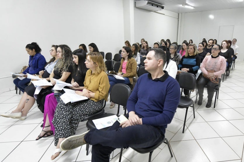 53895931905 528ac040b8 C