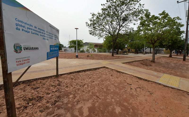 54004199361 7b9264f641 C