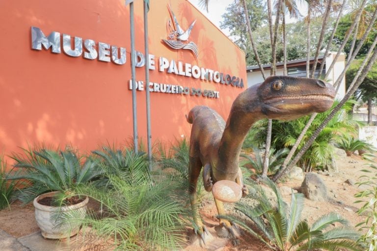 Museu De Paleontologia Cruzeiro Do Oeste 26 06 24 69