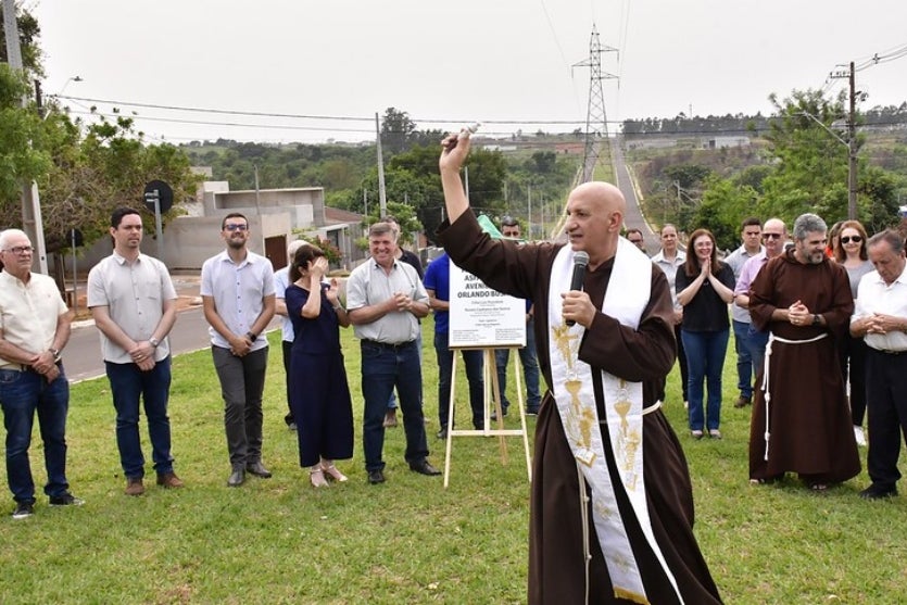 54040422430 9b3dc255de C