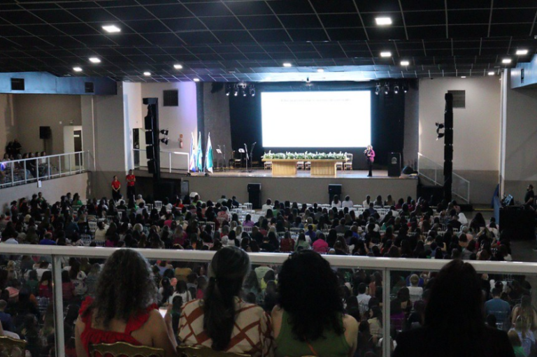 Prefeitura E Secretaria De Educação Rendem Homenagens Aos Professores Pelo Seu Dia