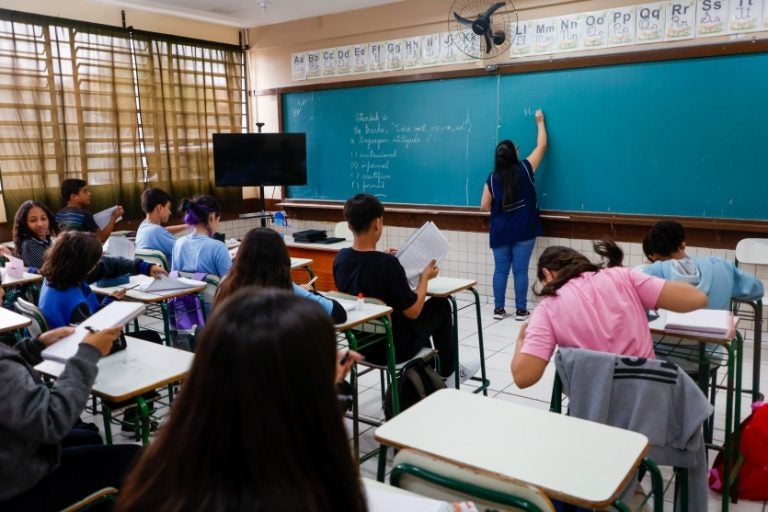 Escolas Antes 12