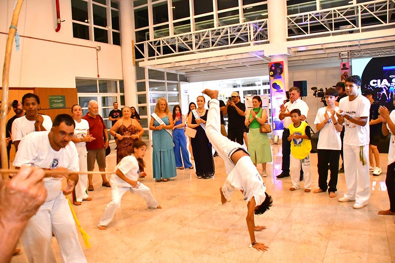 54155639245 D0348d65ac C