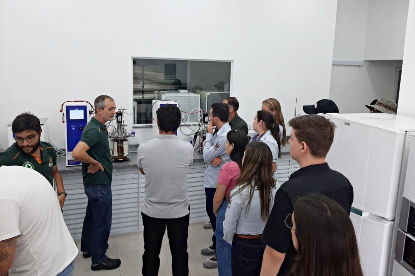 54165506117 97cc372221 H