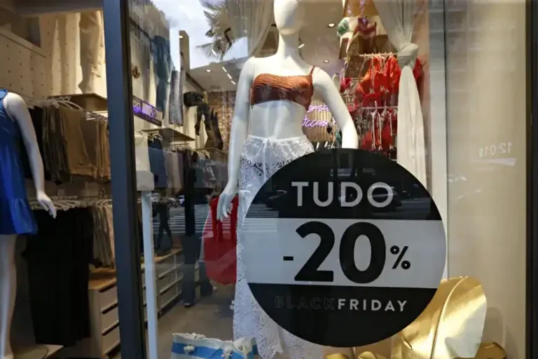 Black Friday 4 0