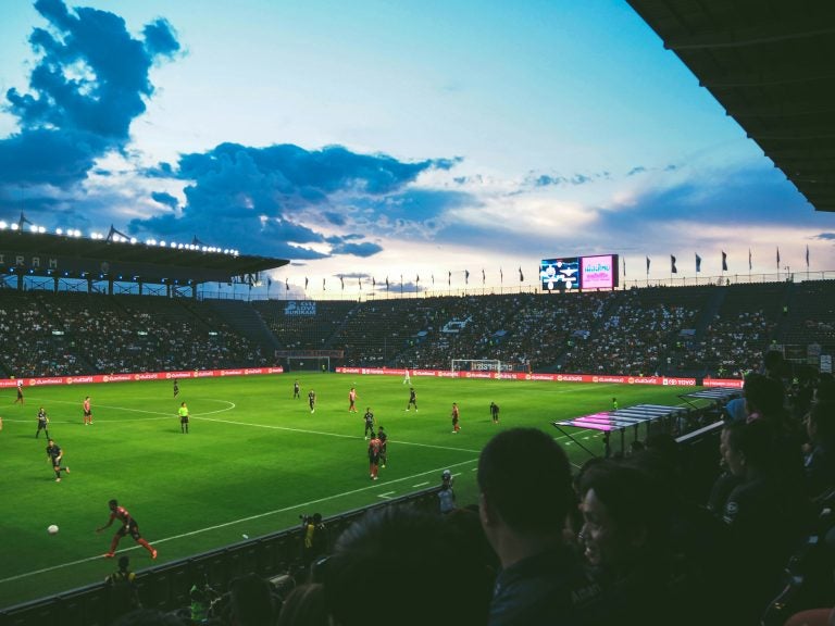 Por que definir metas realistas é uma estratégia financeira fundamental em apostas de futebol