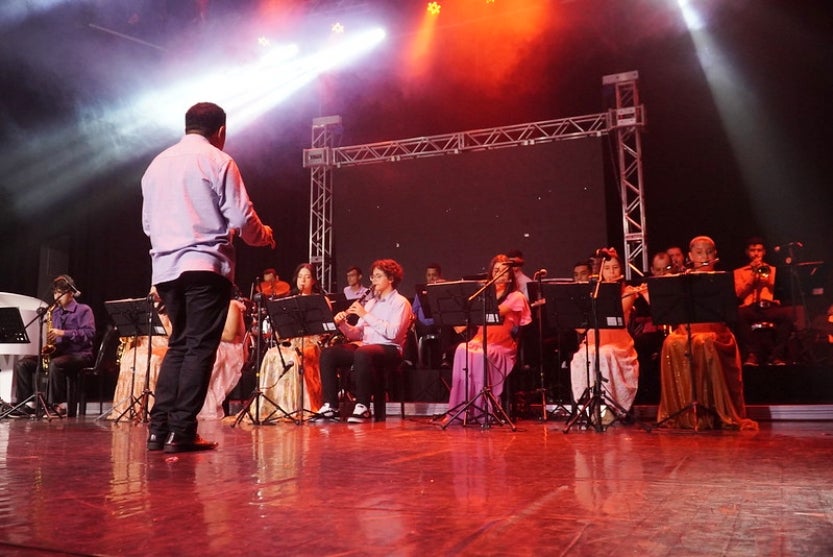 54172564064 369ab3cceb C