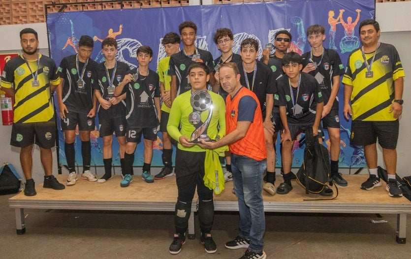 54202440159 51f1d7485f B