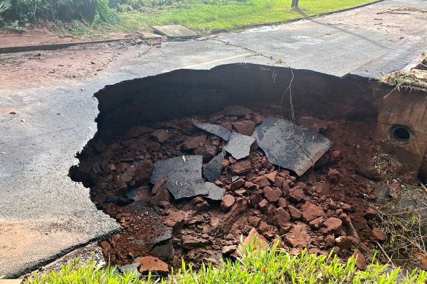 54228067921 5768458226 C