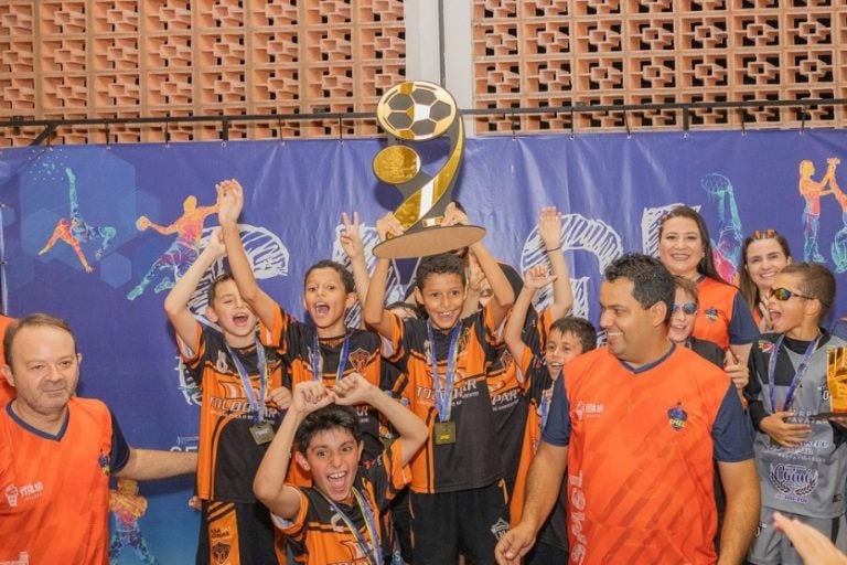 Conheça Os Campeões Da Copa Smel De Futsal Infantil 2024, Que Reuniu 2 (2).300 Atletas
