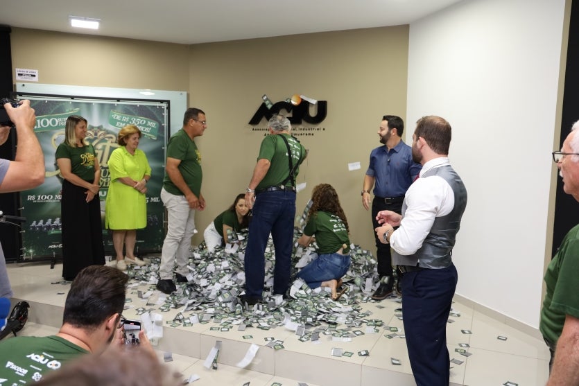 Editor 6761c78e4e9e6