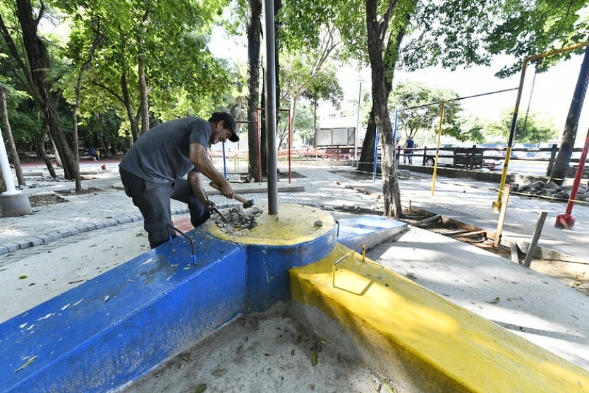 54268934802 Af9b5b75b0 C