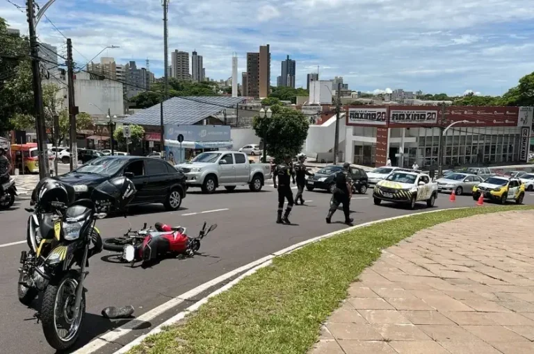 Acidente Auto Moto Praça Santos Dumont