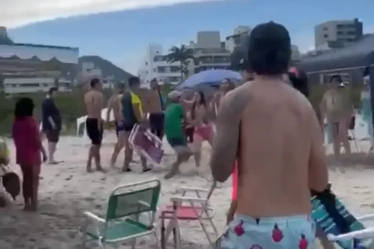 Pancadaria Entre Homens E Mulheres Chama A Atenção Na Praia De Caiobá