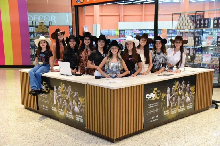 As candidatas ao título de Rainha da Expo Umuarama 2025