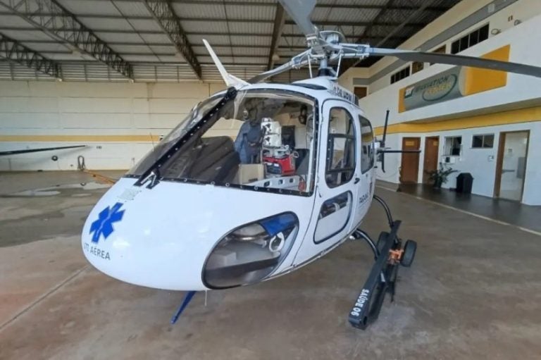 Menino de três anos morre na região de Maringá. Na foto, o helicóptero usado na ocorrência.