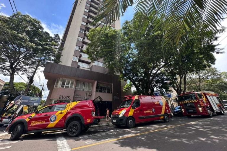 Explosão e incêndio em Umuarama. Na foto, o edifício que foi palco da ocorrência.