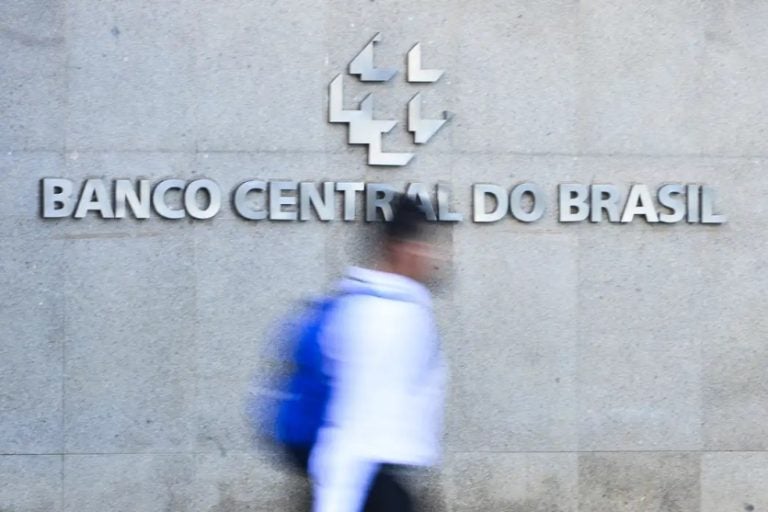 Banco Central Mcajr Abr 0104222273 0