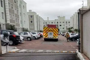 Crianca Cai Janela Predio Sao Jose Dos Pinhais 1.jpg