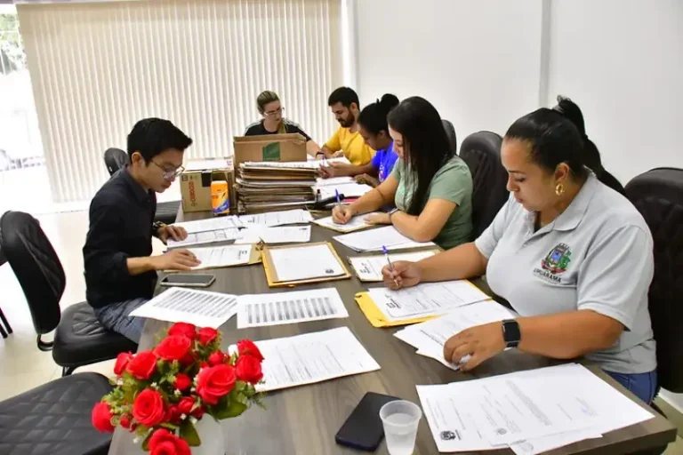 Equipe Avalia Inscritos Para O Programa Bolsa Atleta (1)