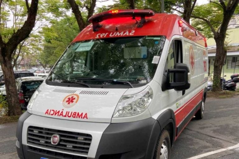 Homem Rouba Ambulancia Samu