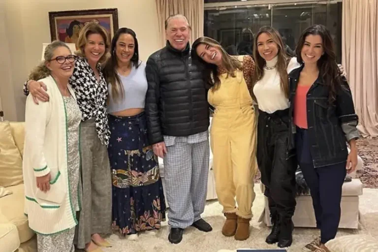 Silviosantos Filhas Widelg