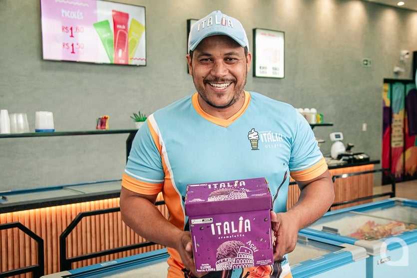 (1) Bancário Aposentado Investe No Cultivo Do Açaí Em Umuarama