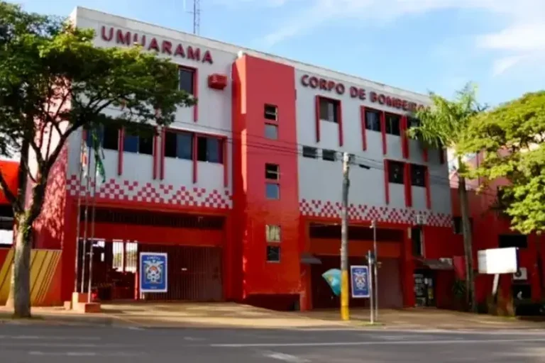 Bombeiros de Umuarama: Enquanto o serviço 193 não for restabelecido, os Bombeiros de Umuarama disponibilizaram dois números alternativos para emergências.