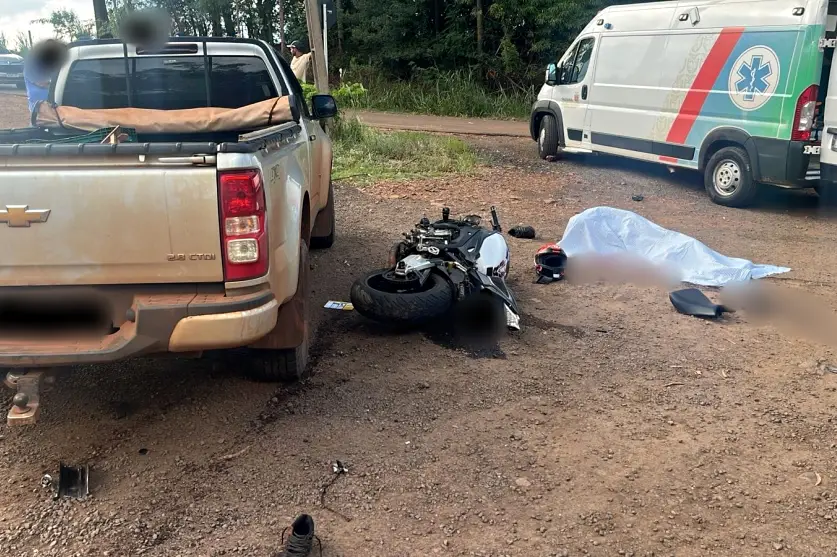 Colisão Entre Caminhonete E Moto Resulta Em Morte Na Pr 486