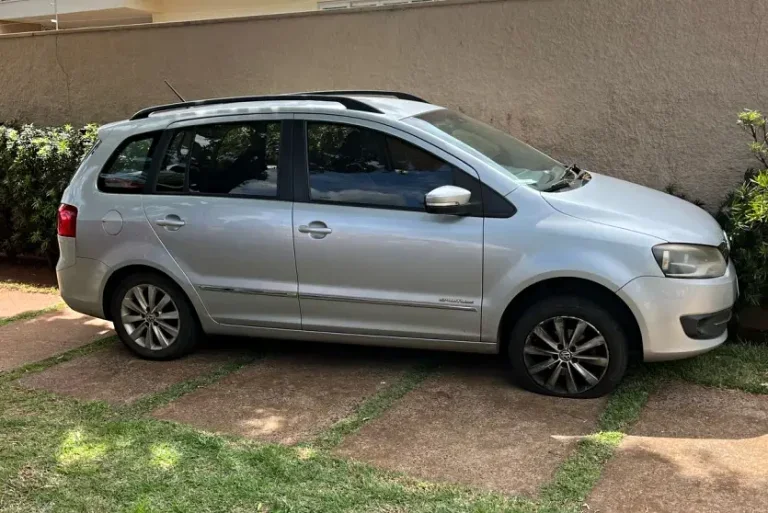 Colisão No Centro De Umuarama Deixa Condutora Fica Ferida (2)