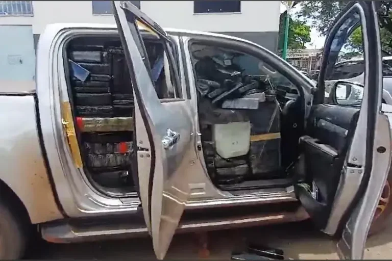 Condutor De Hilux Carregada Com 1.655 Kg De Maconha é Preso (2)