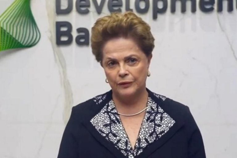 Dilma Rousseff: a ex-presidente comanda o Banco dos BRICS e mora na China há um ano e meio.
