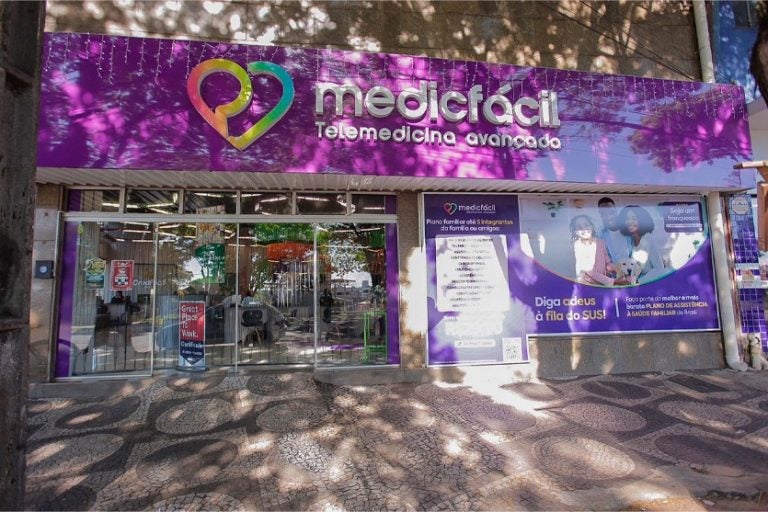 Medicfácil: com planos flexíveis para atender às necessidades de seus clientes, a MedicFácil possui planos a partir de R$ 29,90.