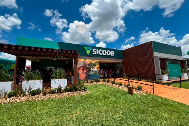 Sicoob Participa Do Show Rural 2025 E Oferece Grandes Atrativos
