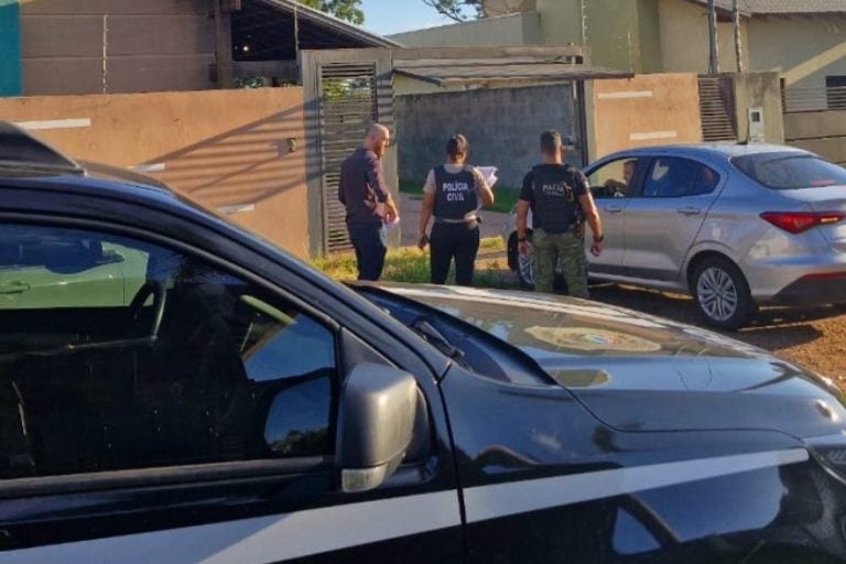 Vítima de golpe imobiliário é chamada na Delegacia de Umuarama. Na foto, o cumprimento de mandados durante a Operação Fake House, que pode ter relação com o caso.