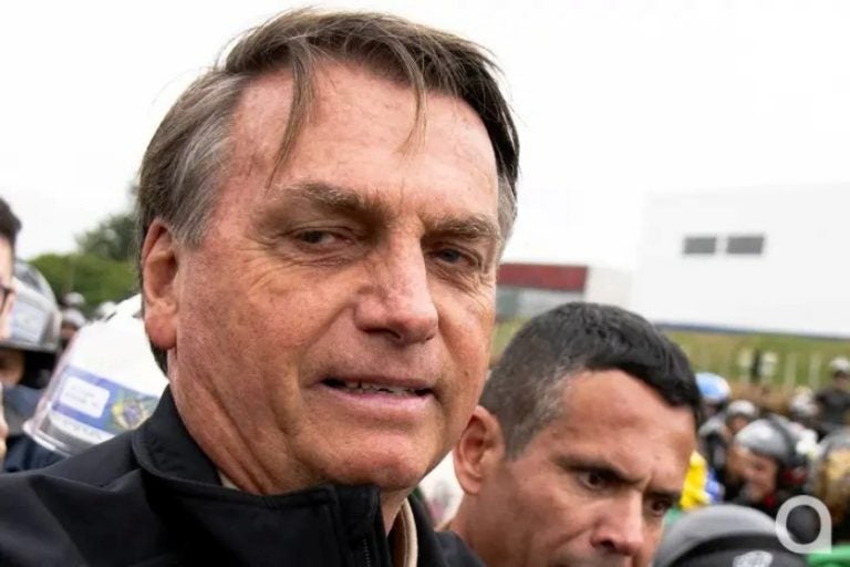 Bolsonaro rebate denúncia da PGR e nega envolvimento em golpe. Na foto, o ex-presidente do Brasil.
