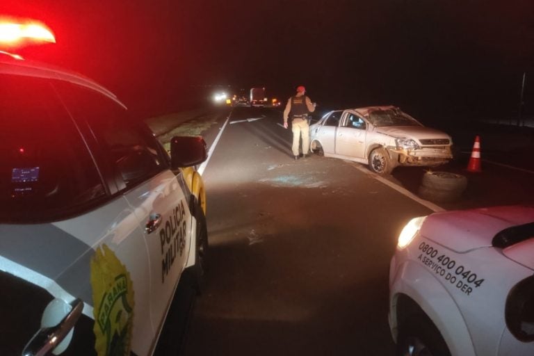 Capotamento na PR-317, em Engenheiro Beltrão, deixa jovem de 24 anos ferido.