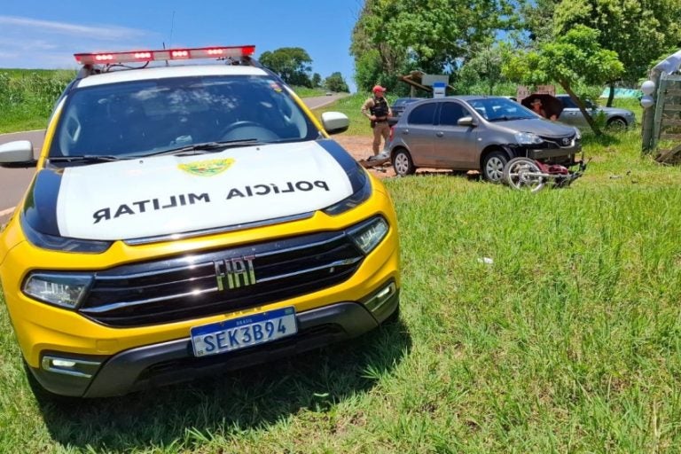 Acidente PR-489: O motorista da moto foi o único a sofrer ferimentos.