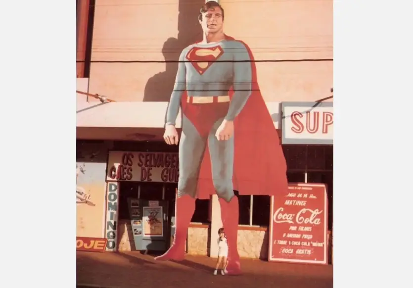 Antigas Instalações Do Cine Umuarama (2)