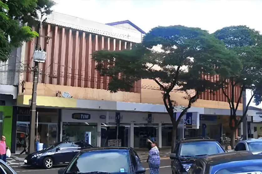 Antigas Instalações Do Cine Umuarama (6)